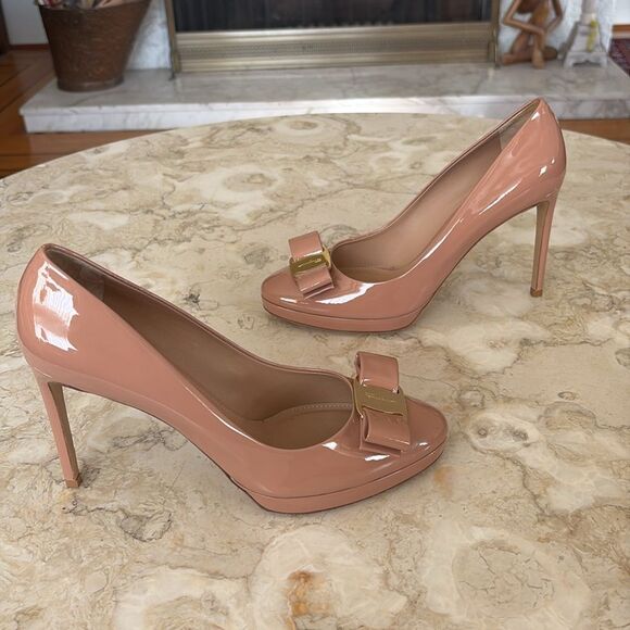 Salvatore Ferragamo Osimo Patent Leather Vara Bow High-Heel Pumps Ballerina Pink - Picture 9 of 16